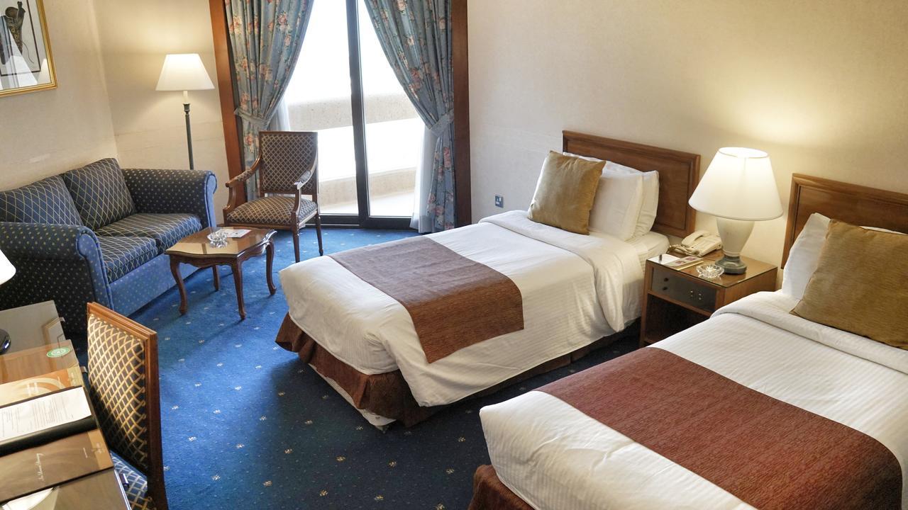 Safir International Hotel Kuwait Kuveyt Dış mekan fotoğraf