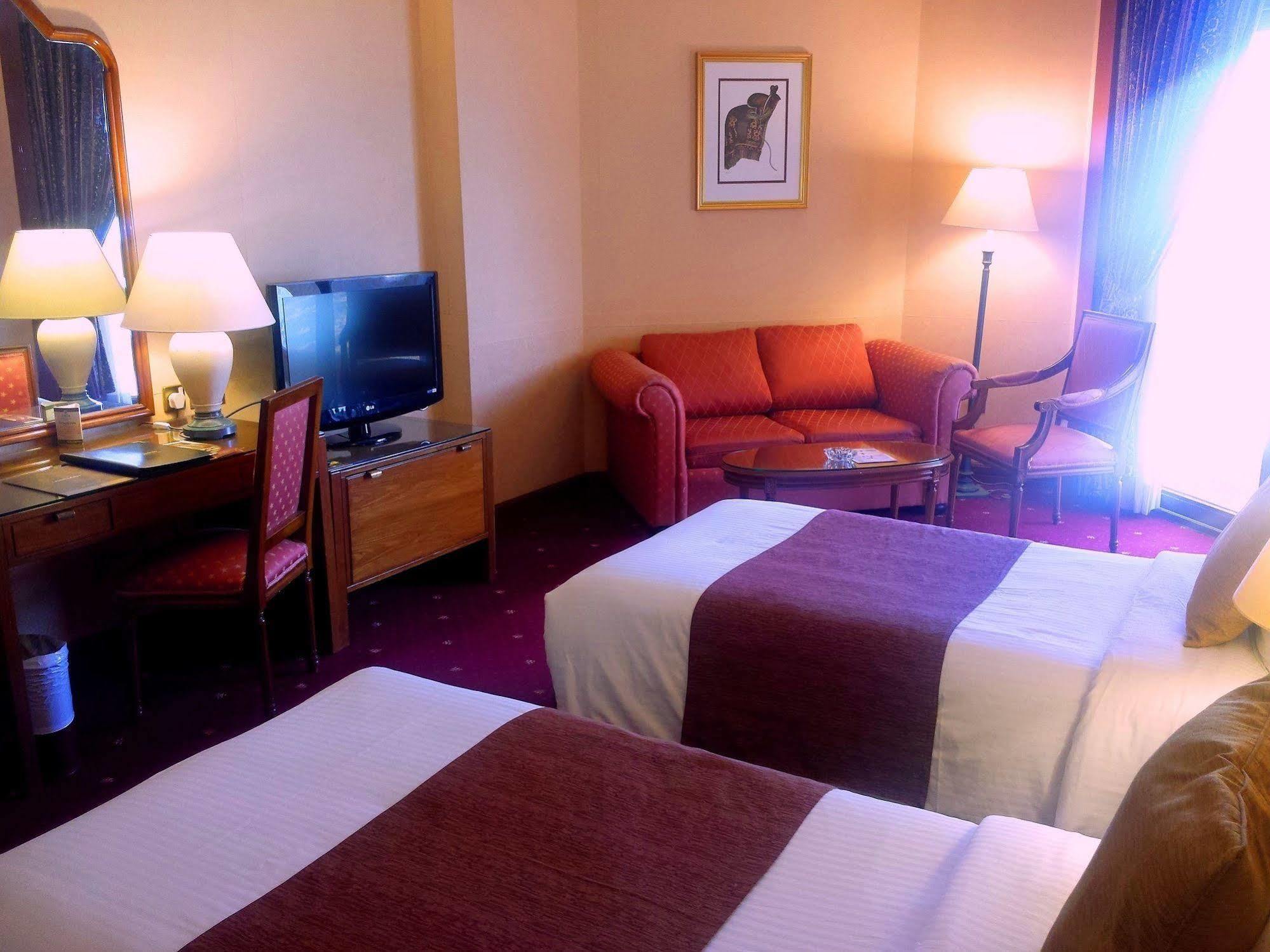 Safir International Hotel Kuwait Kuveyt Dış mekan fotoğraf