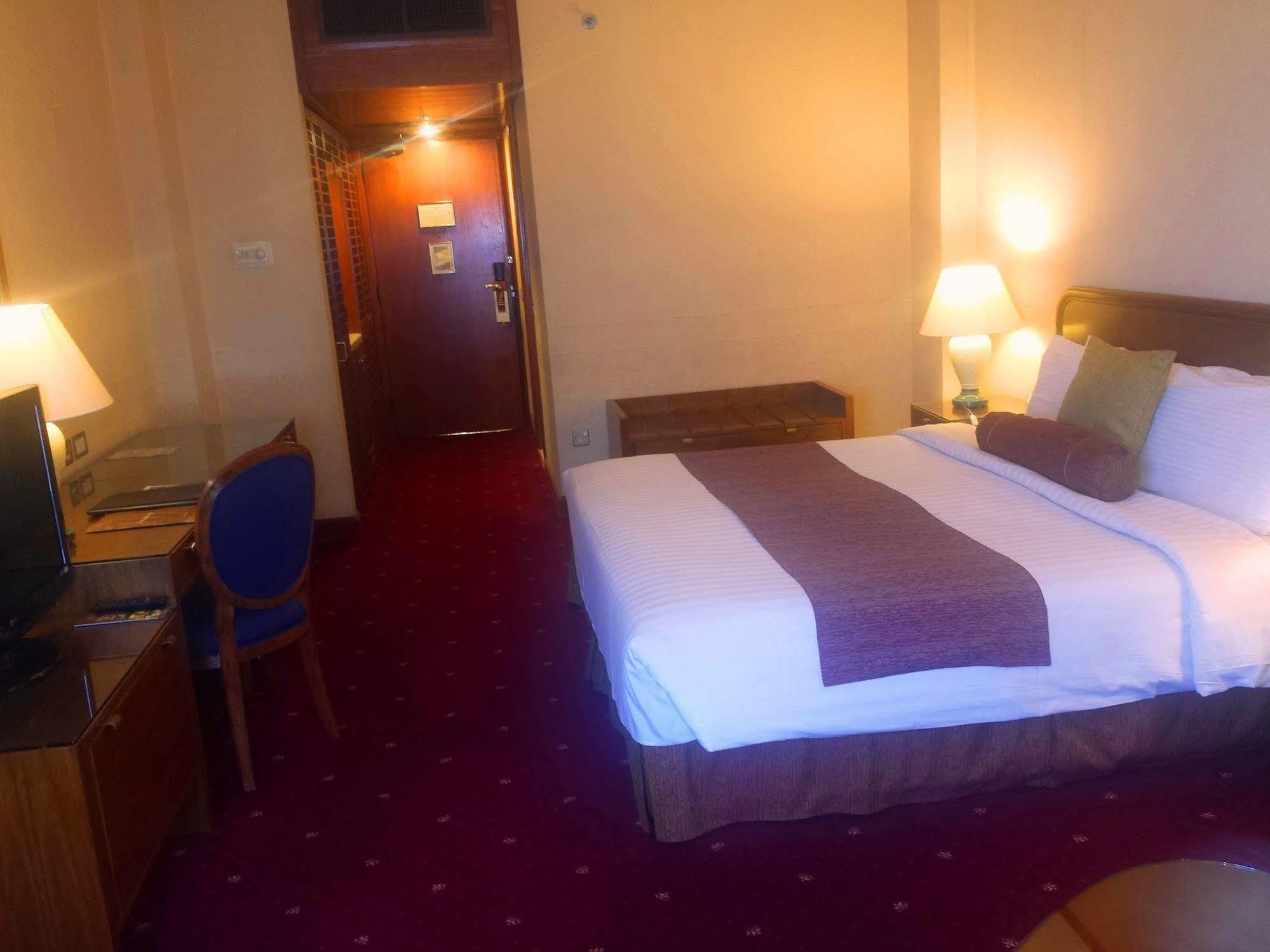 Safir International Hotel Kuwait Kuveyt Dış mekan fotoğraf