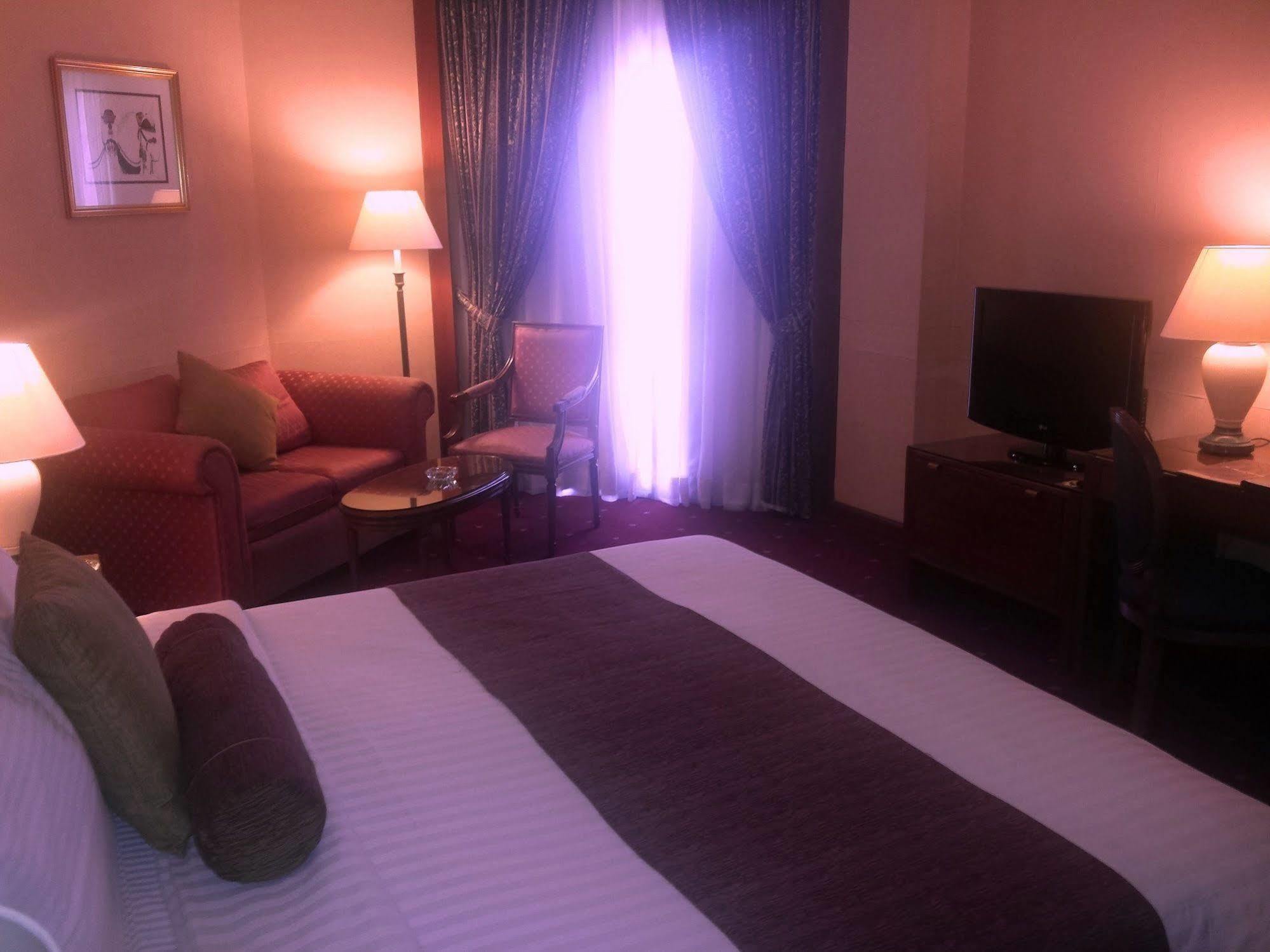 Safir International Hotel Kuwait Kuveyt Dış mekan fotoğraf